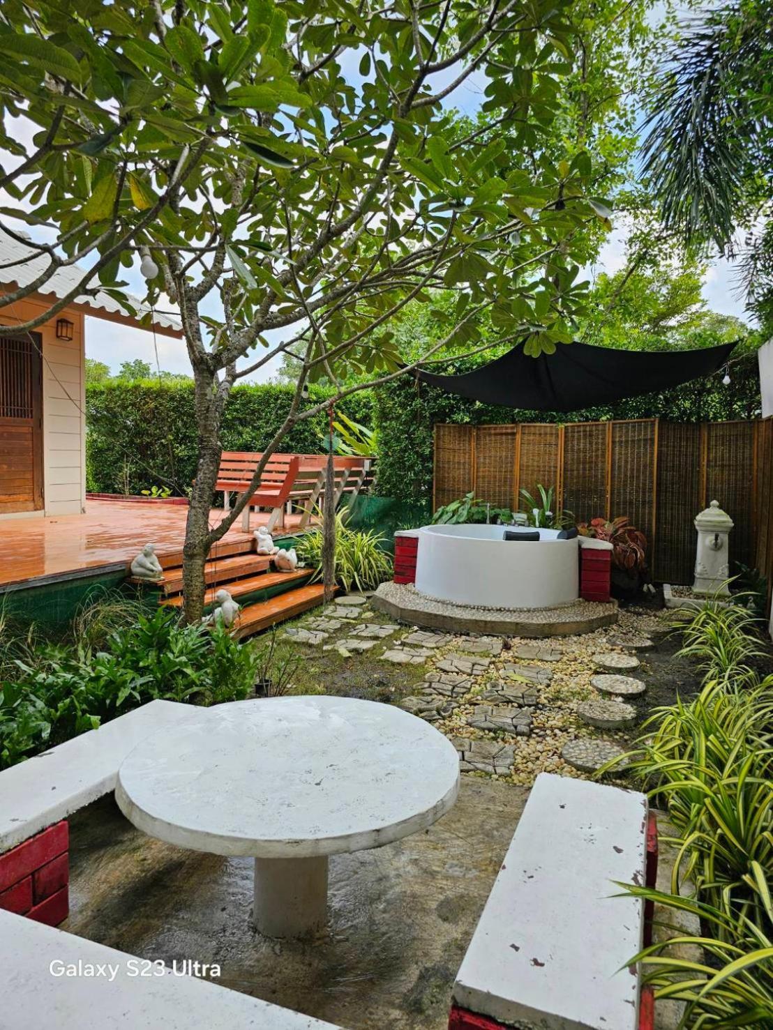 Terrua Main Ten Villa Garden Szuanphung Kültér fotó