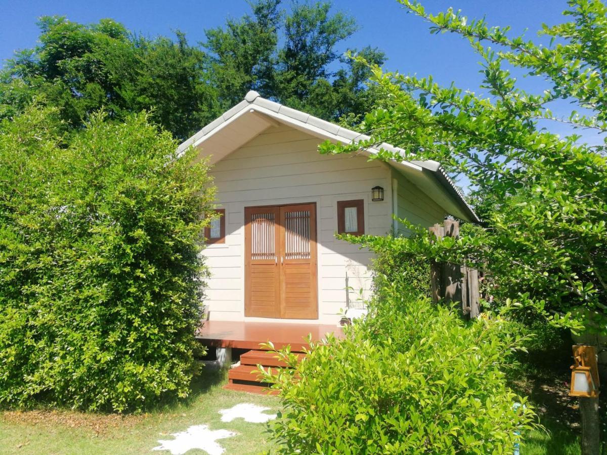 Terrua Main Ten Villa Garden Szuanphung Kültér fotó